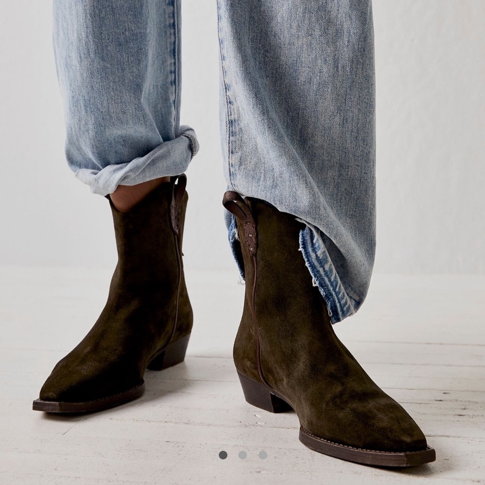 Wesley Ankle Boots
